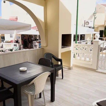 Apartment Luxury Fronte Piscina Mareverde A&v